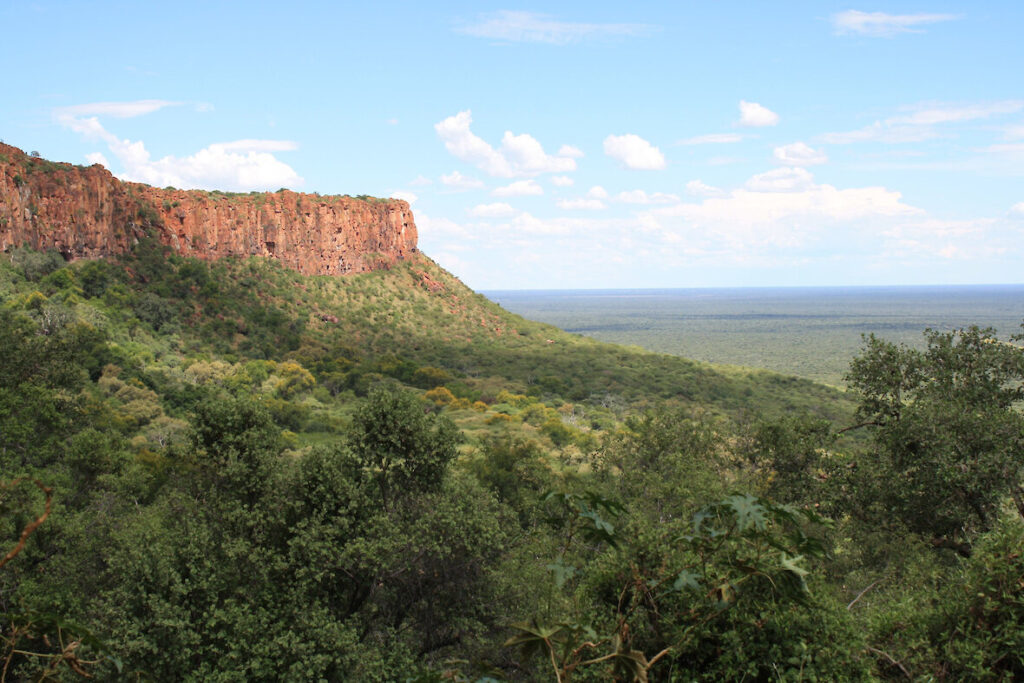 Kleingruppenreise Klassisches Namibia blick auf das waterberg plateau.1180x0